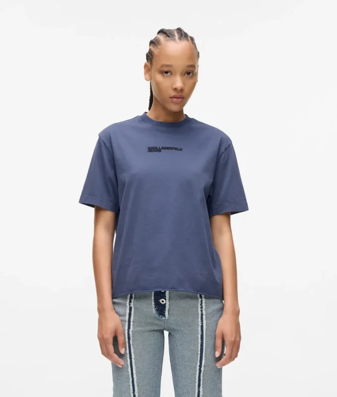 Camiseta con logotipo lavado