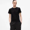 Camiseta con pedrería