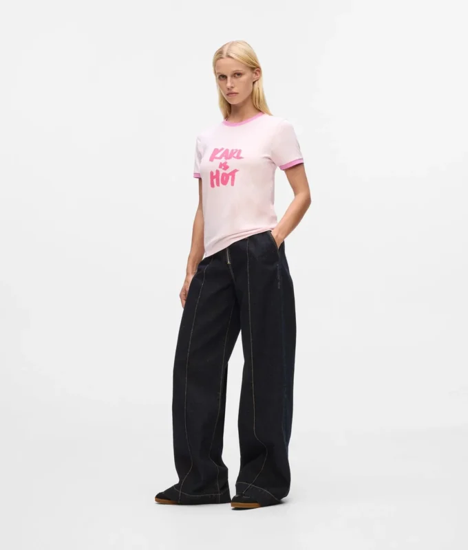 Camiseta exclusiva «Karl is hot»