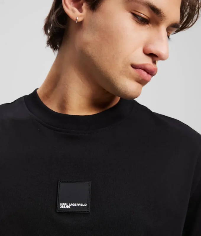 CAMISETA GRÁFICA