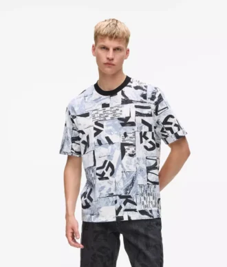 Camiseta holgada con monograma estampado en toda la prenda.