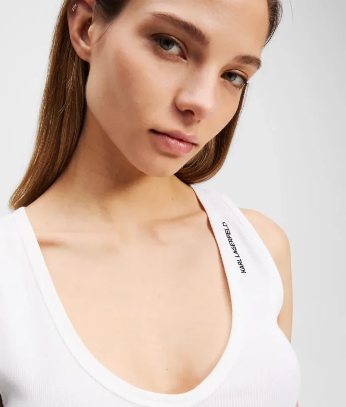 CAMISETA SIN MANGAS CON CUELLO EN V Y RIBETE
