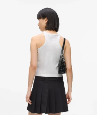 Camiseta sin mangas con ribete recubierto