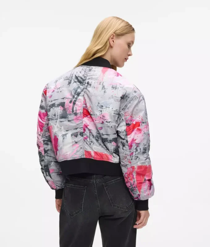 Cazadora bomber con estampado de pintura integral
