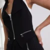 CHALECO CON CUELLO HALTER