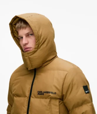 CHAQUETA AÑADIDA