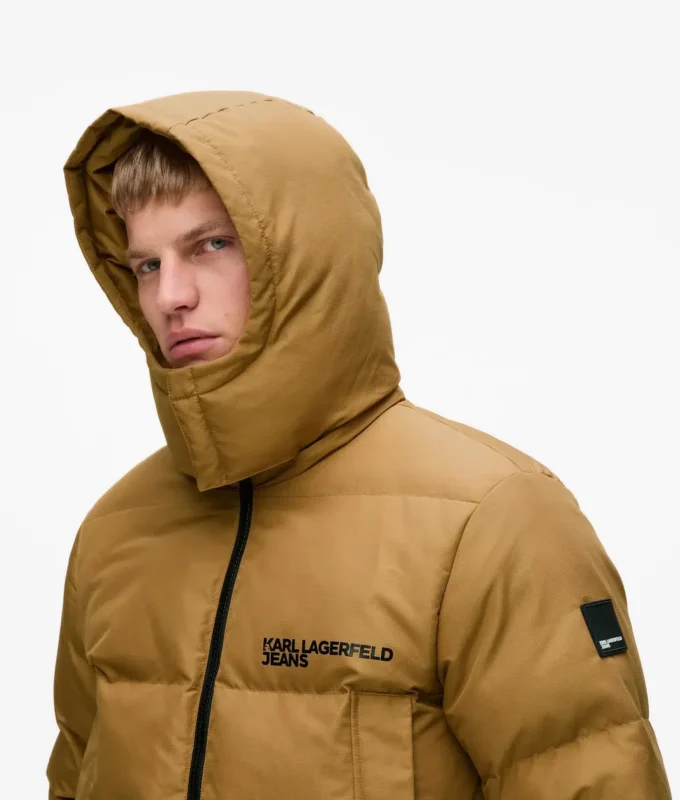 CHAQUETA AÑADIDA