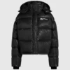 Chaqueta acolchada brillante y cuadrada