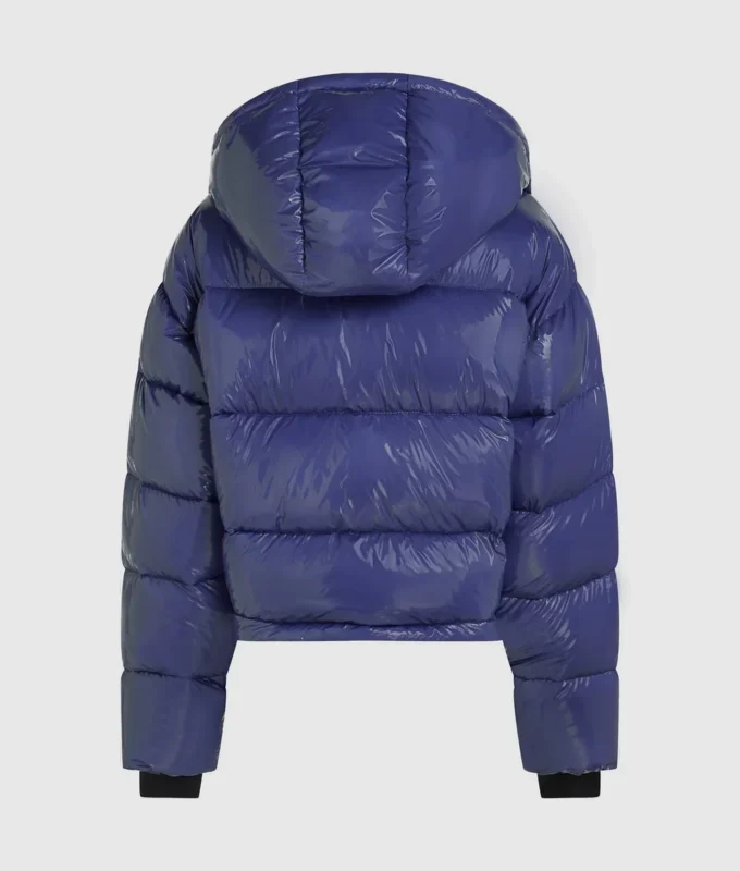 Chaqueta acolchada brillante y cuadrada