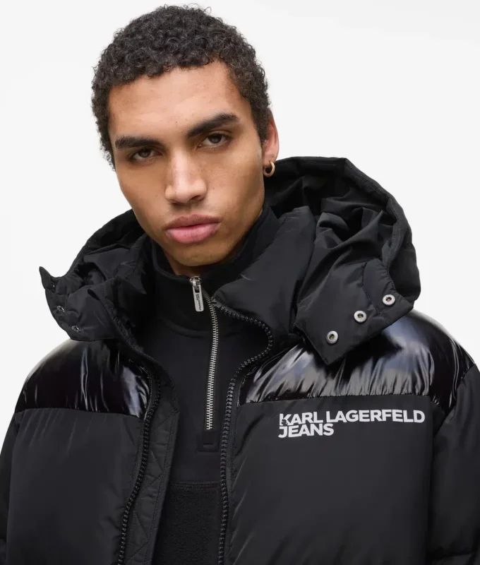 Chaqueta acolchada con logotipo