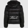 Chaqueta acolchada emblemática