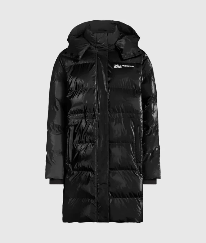 Chaqueta acolchada larga con acabado perlado