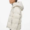 Chaqueta acolchada perlada