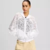 CHAQUETA BOMBER CON BORDADO DE ORQUÍDEAS