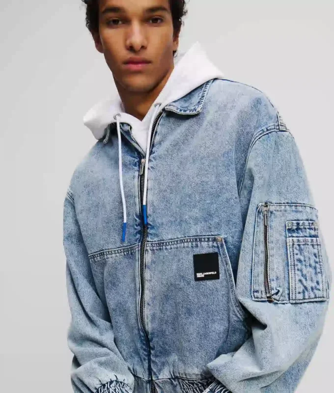 CHAQUETA BOMBER DE DENIM