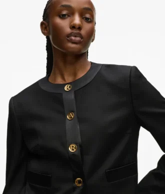 Chaqueta con letras KARL DNA