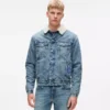 Chaqueta de denim con forro de piel sintética