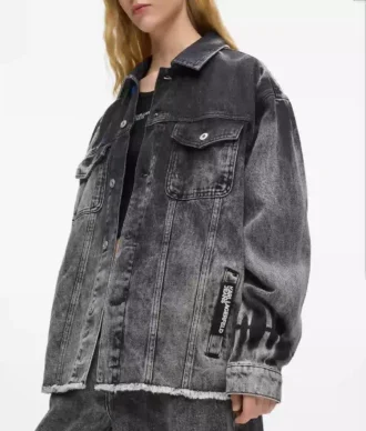Chaqueta vaquera descolorida