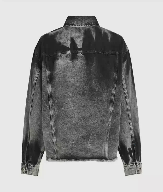 Chaqueta vaquera descolorida