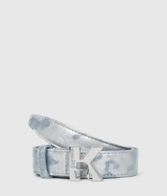 Cinturón de denim con logotipo K