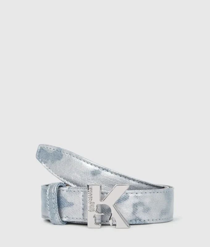 Cinturón de denim con logotipo K