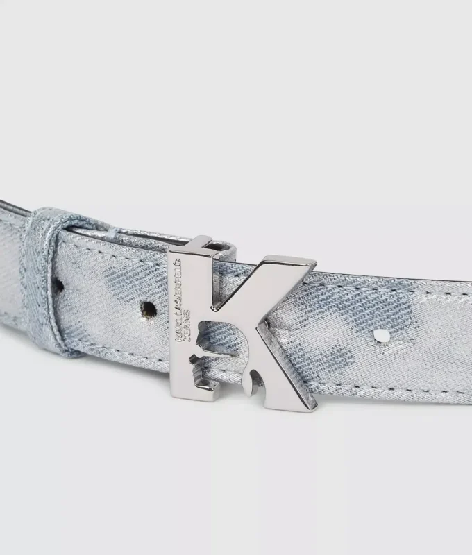 Cinturón de denim con logotipo K