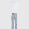 Conjunto de pijama a rayas