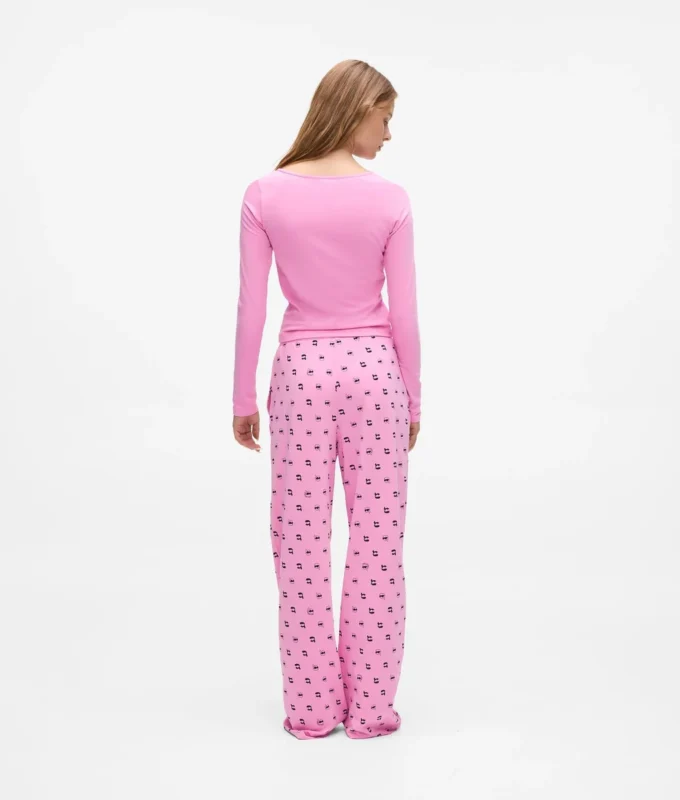 Conjunto de pijama Ikon