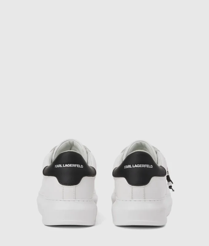 Exclusivas zapatillas con charm Kapri Ikon