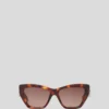 GAFAS DE SOL CON DETALLES RECORTADOS