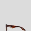 GAFAS DE SOL CON DETALLES RECORTADOS