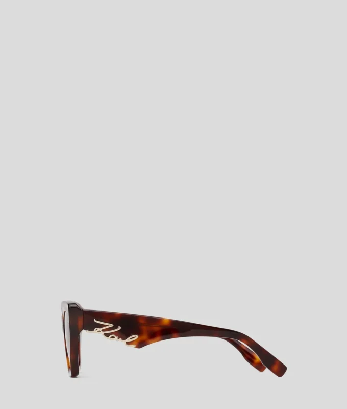 GAFAS DE SOL CON DETALLES RECORTADOS