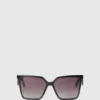 Gafas de sol geométricas y estilizadas