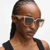 Gafas de sol geométricas y estilizadas