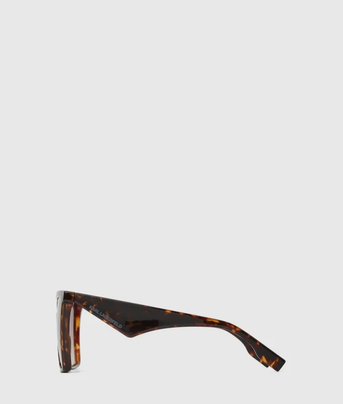 Gafas de sol geométricas y estilizadas