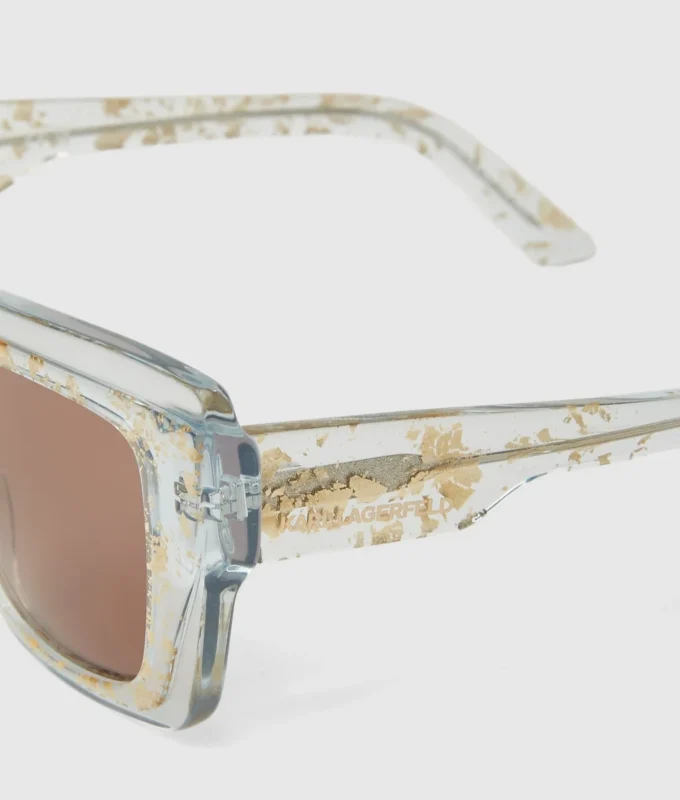 Gafas de sol gruesas con logotipo