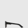 Gafas de sol gruesas con logotipo