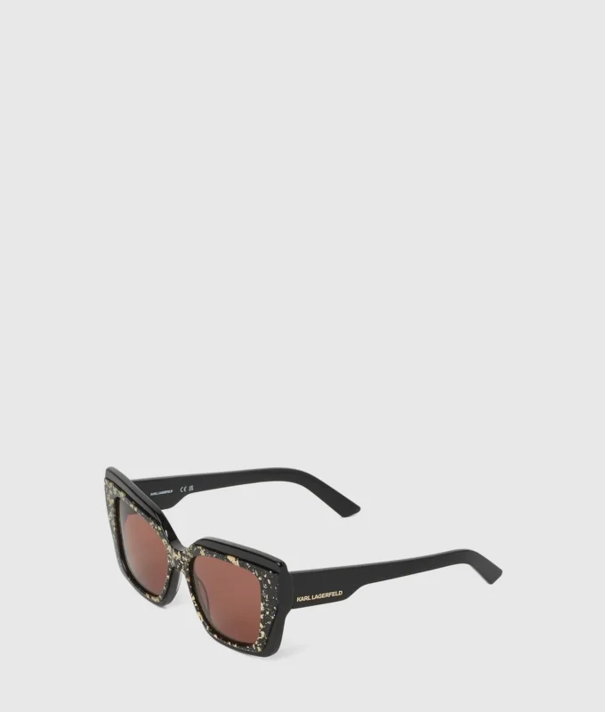 Gafas de sol gruesas con logotipo