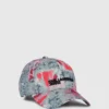 Gorra con estampado graffiti integral