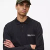 Gorra con logotipo en forma de caja