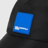 Gorra con logotipo en forma de caja