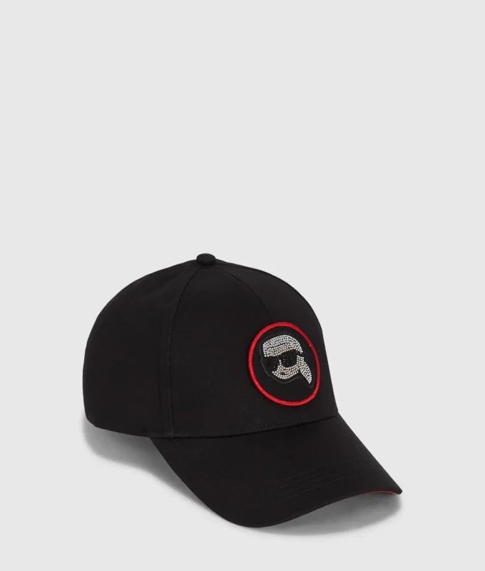 Gorra transformable con parches de pedrería Ikon