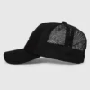 Gorra trucker con monograma