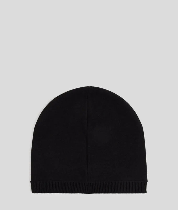 GORRO CON LOGOTIPO