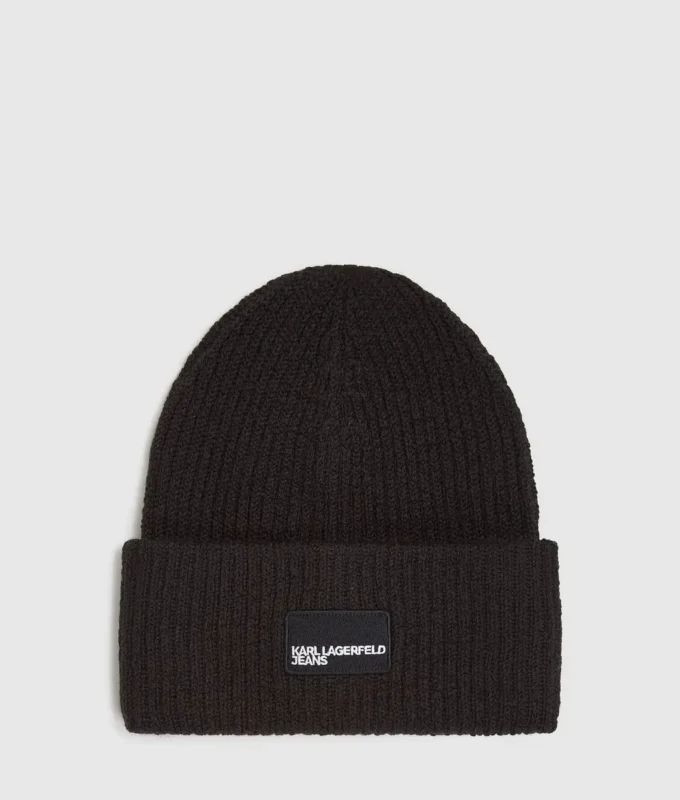 Gorro largo con parche con logotipo