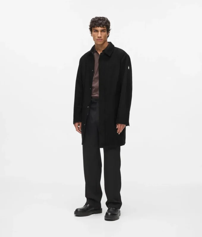 Impermeable