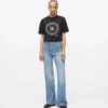 Jeans acampanados de talle alto