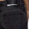 Jeans de talle bajo y pierna ancha