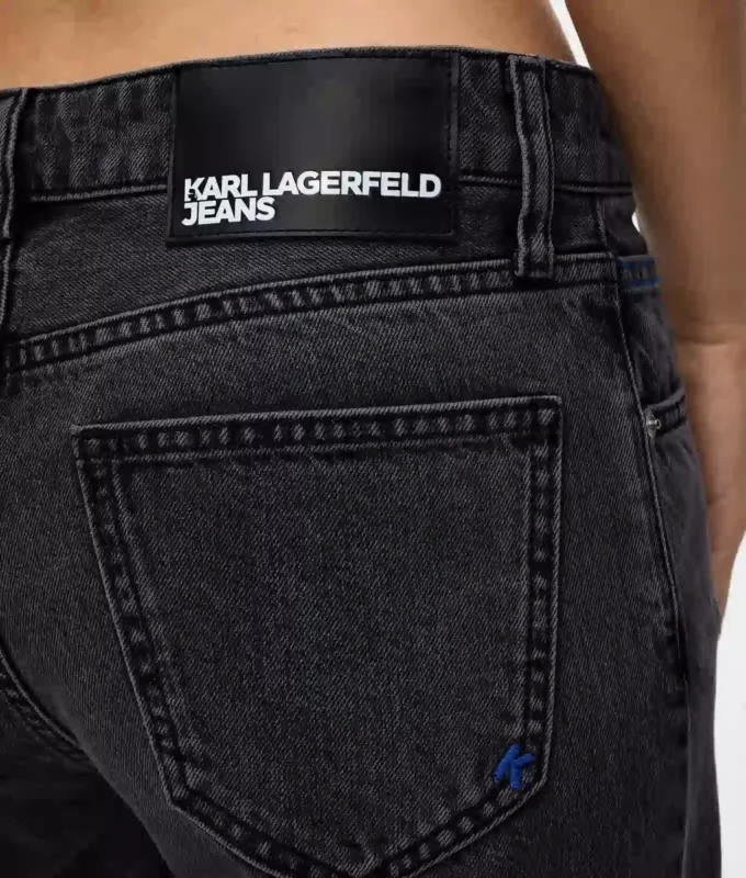 Jeans de talle bajo y pierna ancha