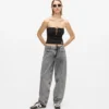 Jeans de tiro medio y pierna recta